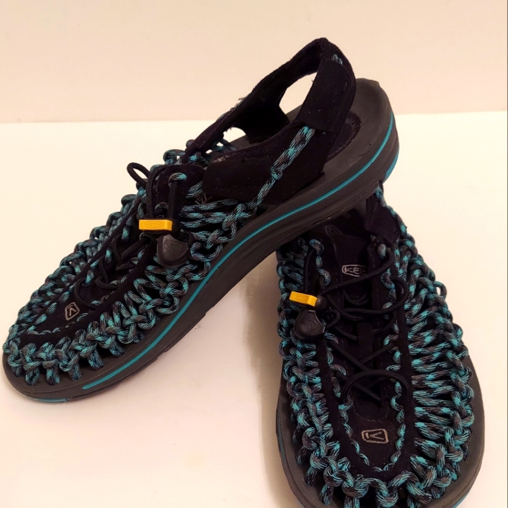 Keen comfortable orthopedic summer shoes.